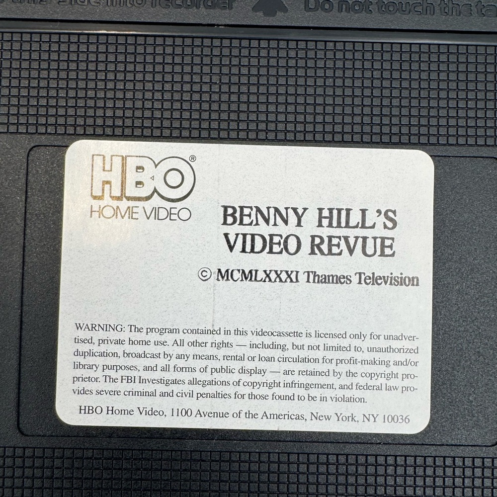 Benny Hill Video Revue VHS Time Life HBO Vintage British‎ Comedy Tape - Picture 6 of 7